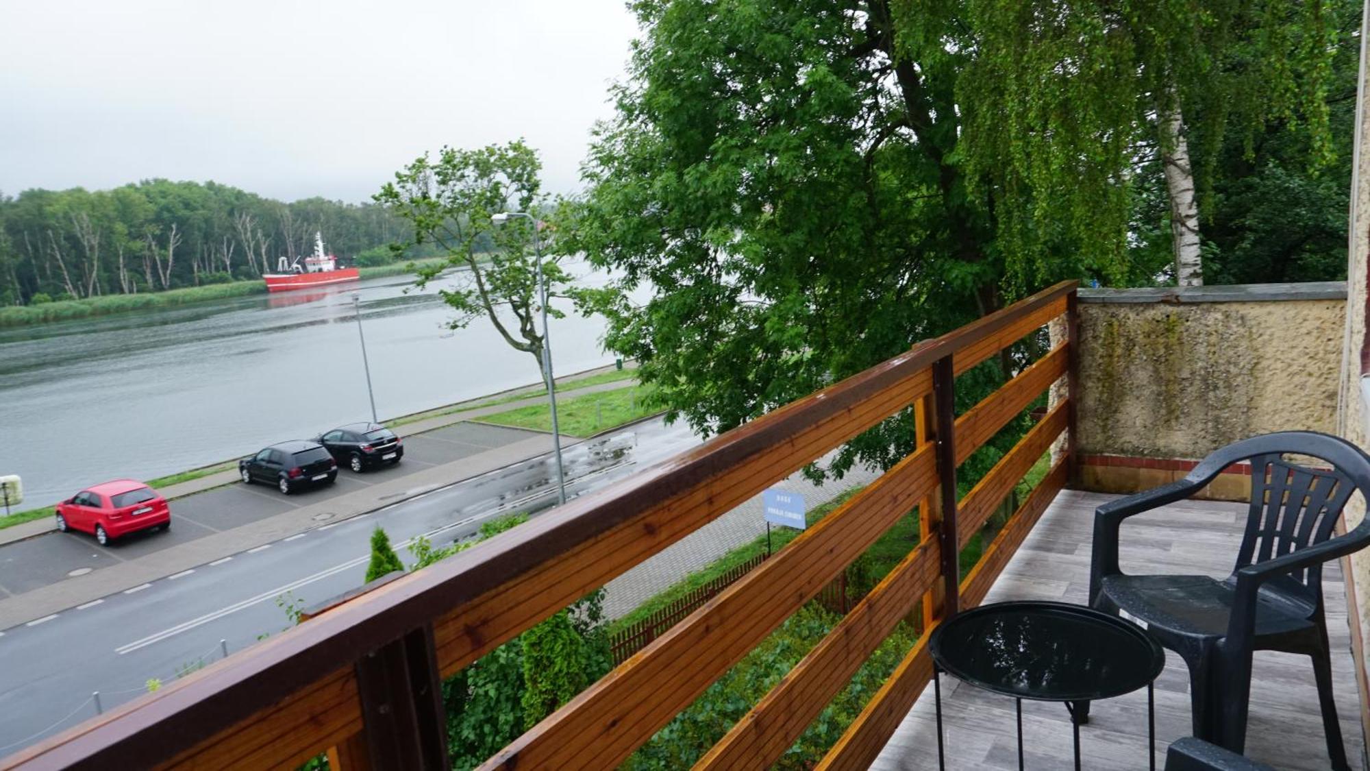 Osrodek Wczasowy Daga Apartment Dziwnow Bagian luar foto