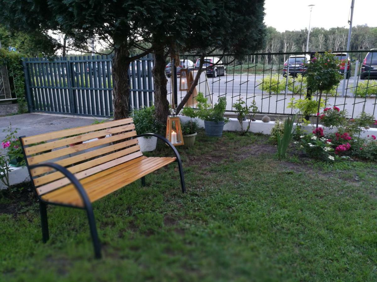 Osrodek Wczasowy Daga Apartment Dziwnow Bagian luar foto